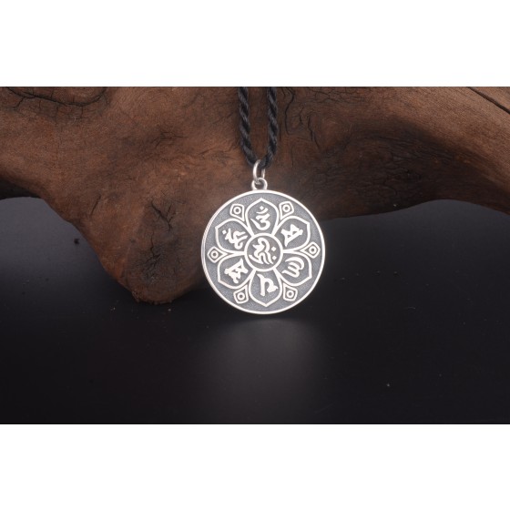 990 Pure Silver Six-Syllable Mantra Fu Character Pendant